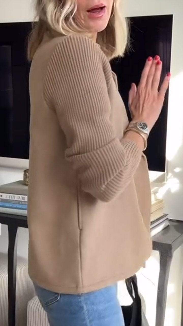 Ebba - Blazer de doble botón con mangas de punto